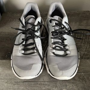 Under Armour athletic Shoes